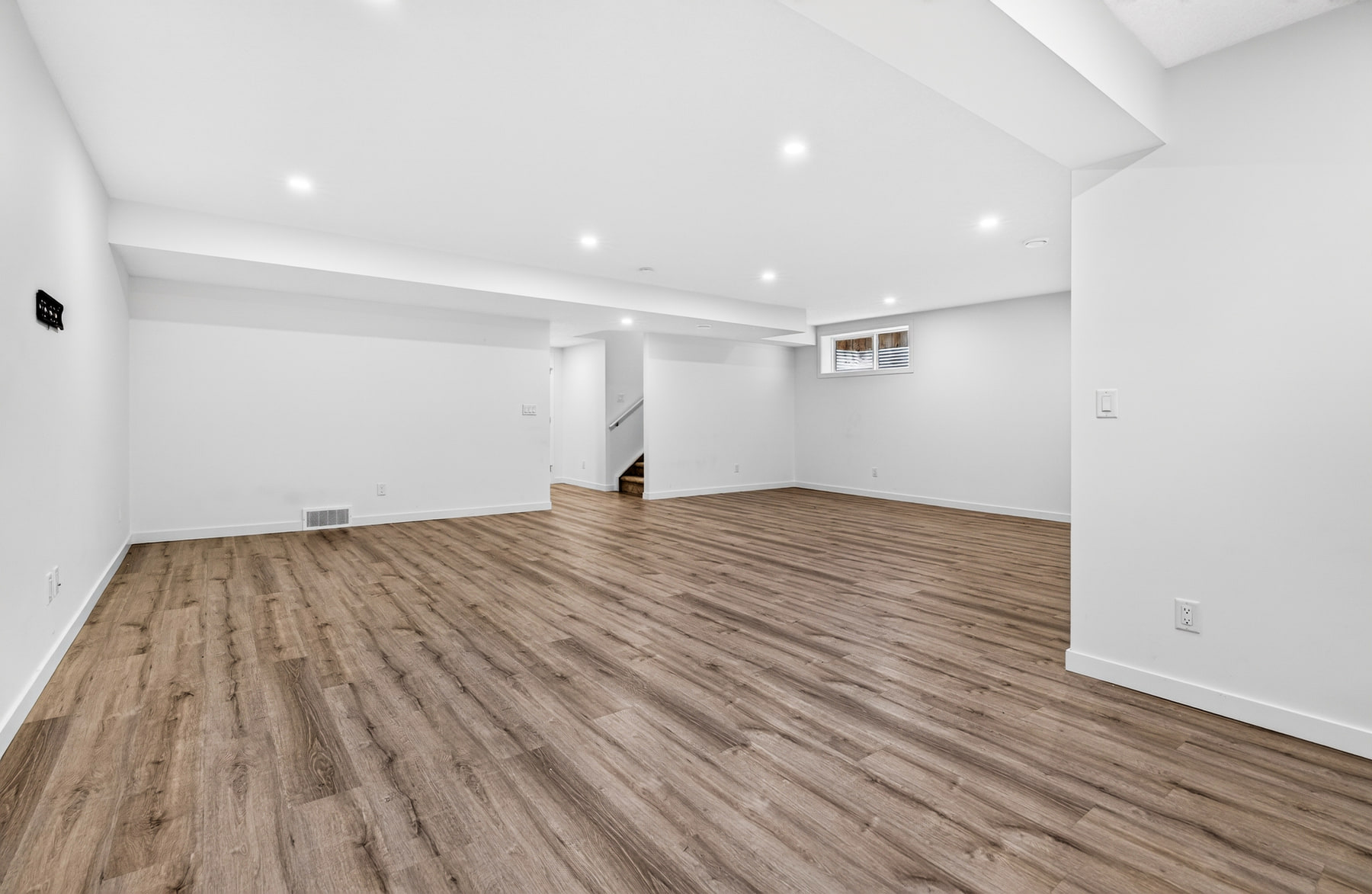 The finished lower level